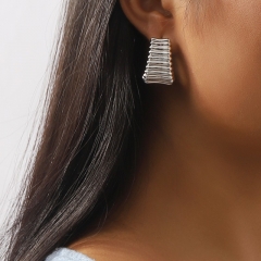 Striped C- Shaped Earrings Wholesalers