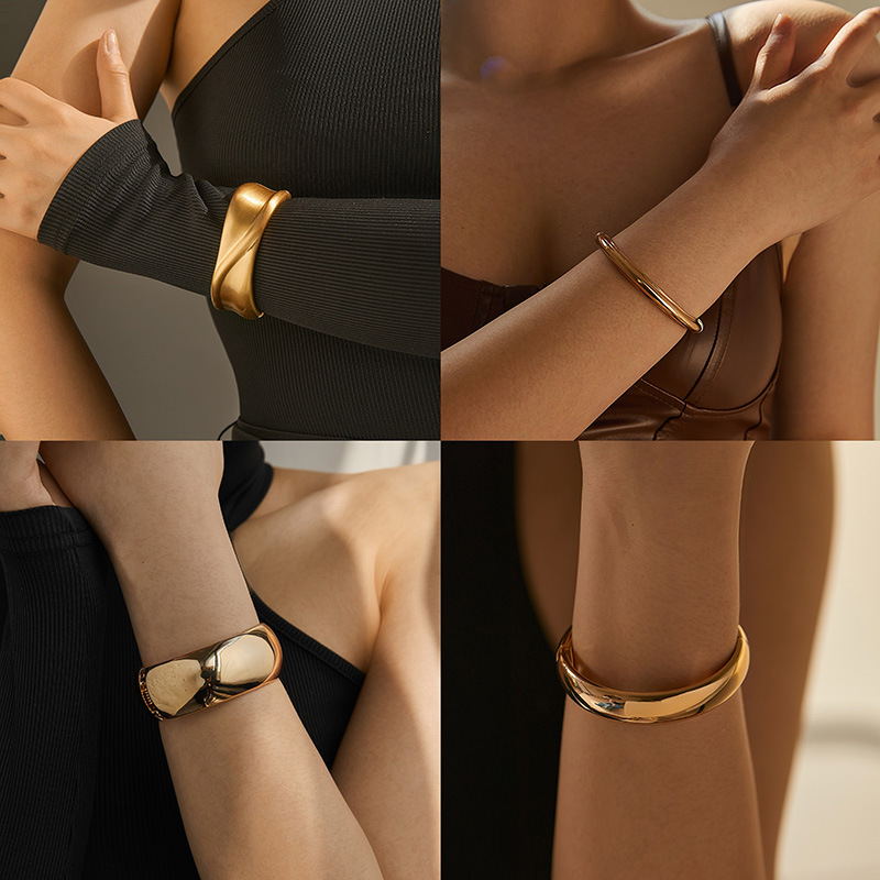Gap Circle Bracelet Wholesalers