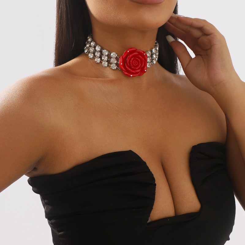 Diamond Three-dimensional Rose Necklace Wholesalers