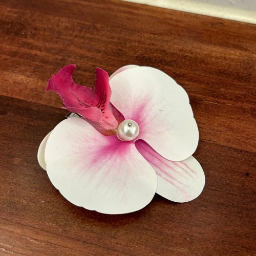 Pink Clip