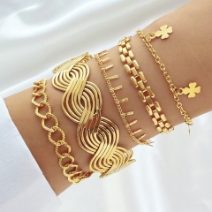 Mayorista De Conjunto De Pulseras Abiertas Anchas De Trébol De Cuatro Hojas Apiladas