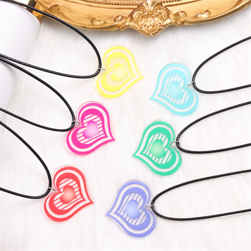 Love Pendant Necklace Wholesalers
