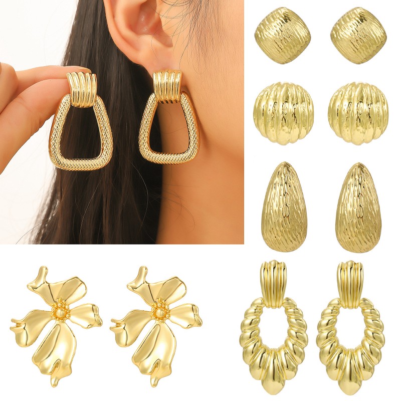 Metal Wind Big Earrings Wholesalers