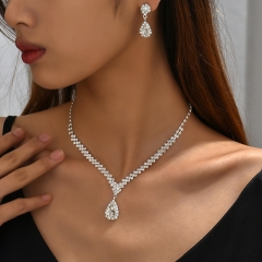 Diamond-encrusted Water Drop Earrings Necklace Set Wholesalers