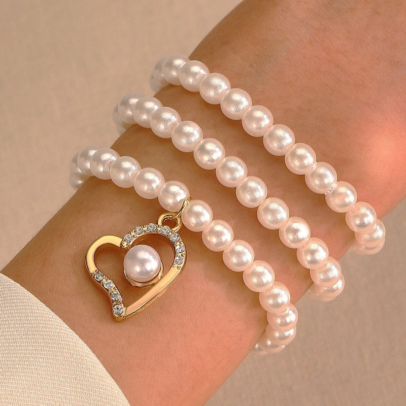 Heart-shaped Multi-layer Pearl Bracelet Set Wholesalers