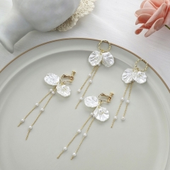 Silver Needle Shell Tassel Pearl Ear Chain Wholesaler