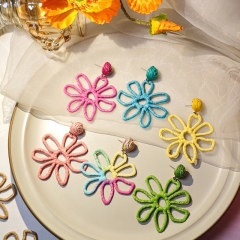 Mayorista De Pendientes De Flores Huecas De Rafia