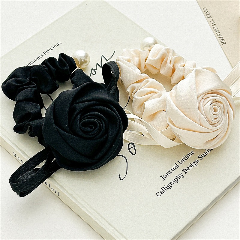 Mayorista De Anillo Para El Cabello Con Colgante De Perlas De Rosas Tridimensionales