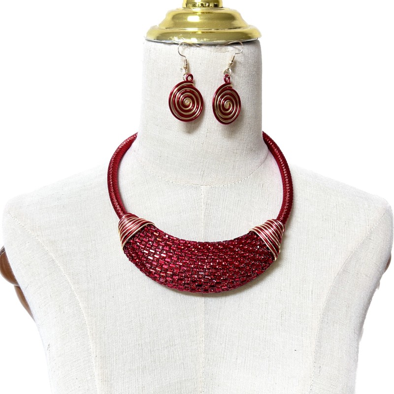 Conjunto De Pendientes De Collar Tejido A Mano De Diamantes Al Por Mayor