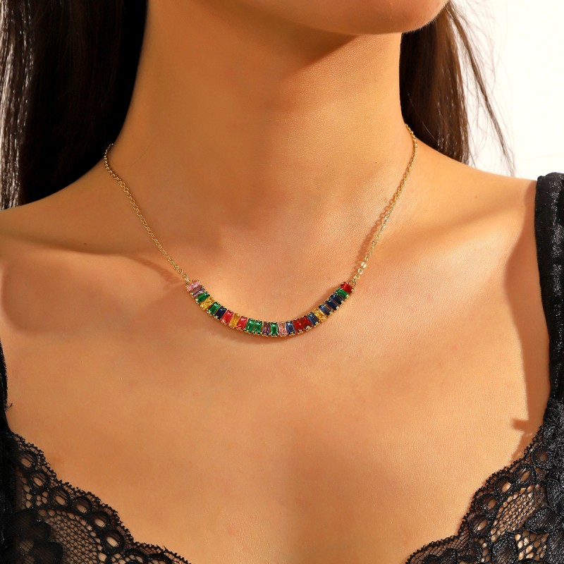 Zircon Metal Stitching Necklace Wholesalers