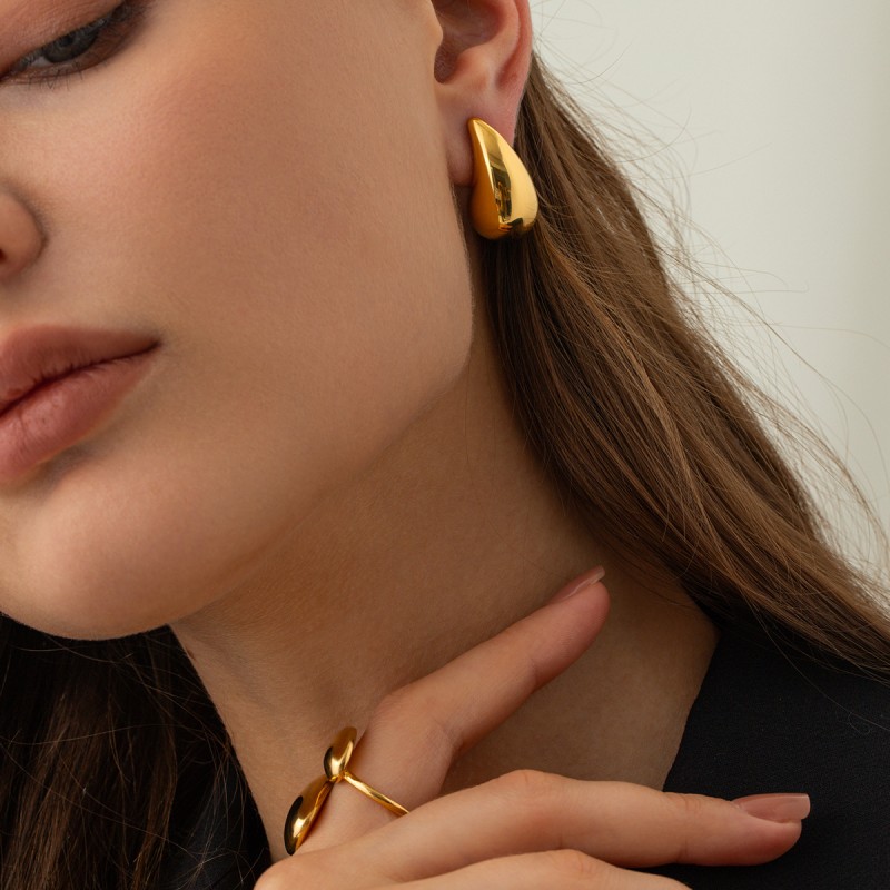 Gap Water Drop Earrings Wholesalers