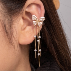 Mayorista De Clips De Oreja De Cartílago Con Flecos De Mariposa Con Incrustaciones De Circón