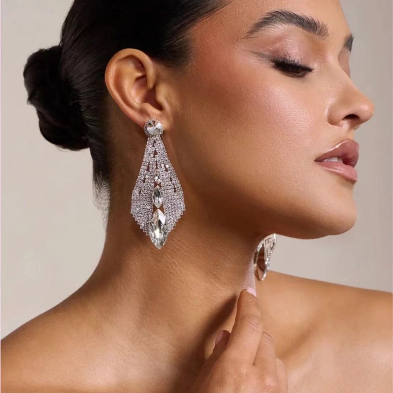 Mayorista De Pendientes De Garras De Diamante Completo Geométrico