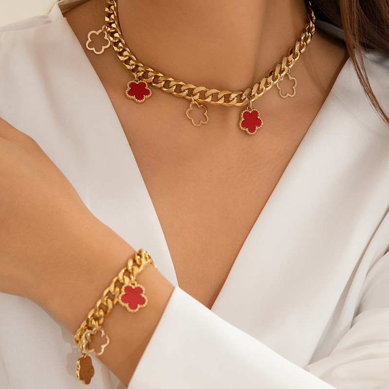 Five-leaf Clover Snake Bone Necklace Bracelet Wholesaler