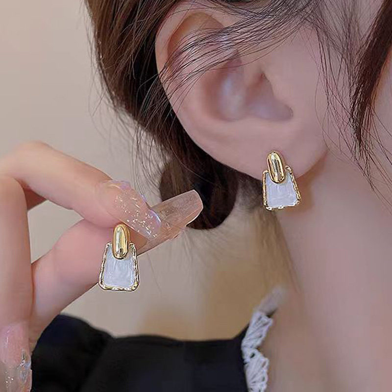 Conjunto De Pendientes De Perlas De Lirio Al Por Mayor