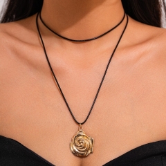 Hollow Shell Pendant Adjustable Necklace Wholesalers