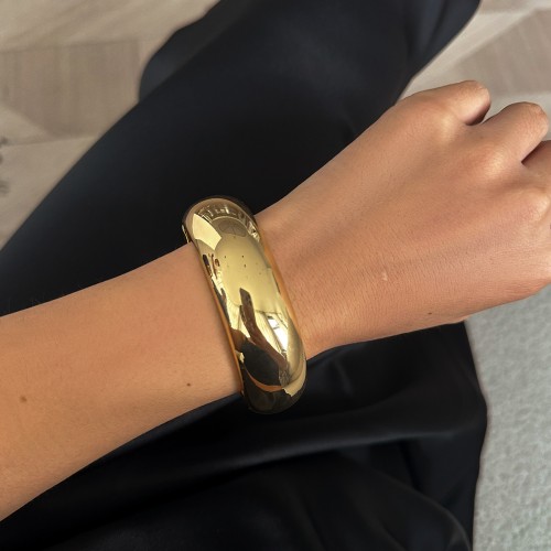 01 Gold