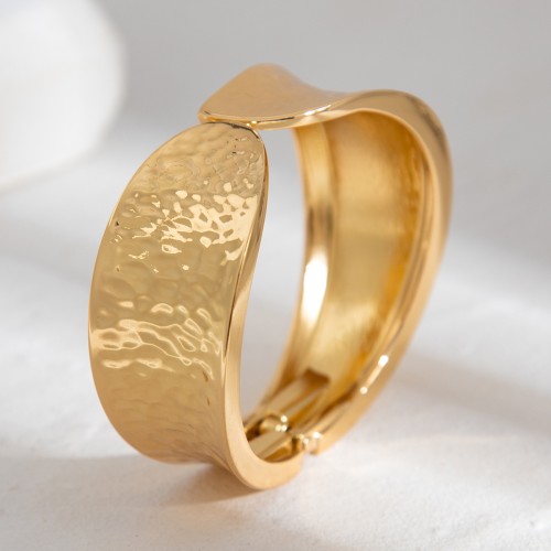 02 Gold