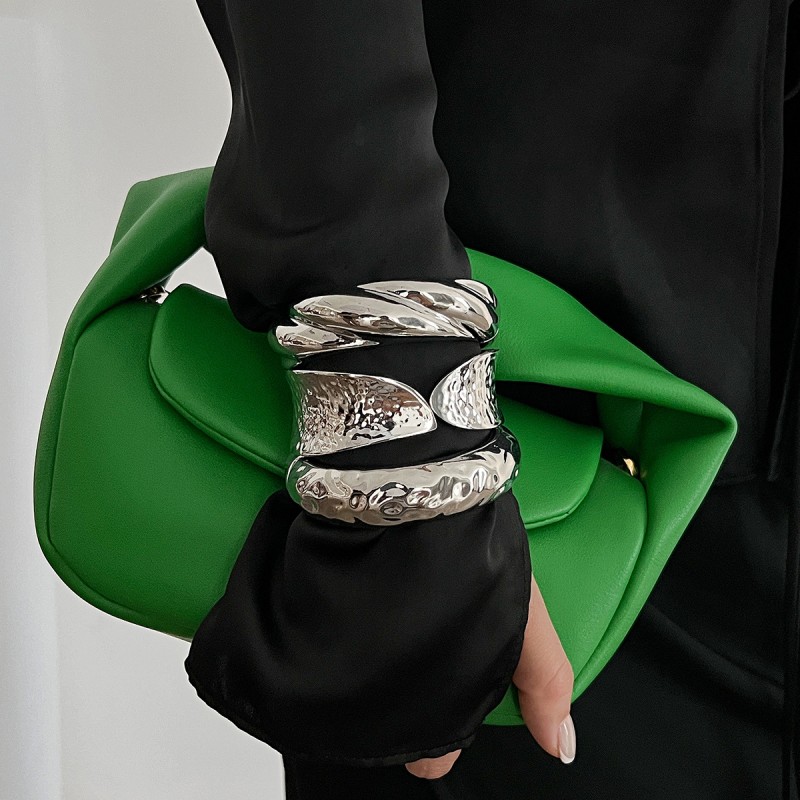 Gap Spiral Spring Bracelet Wholesalers