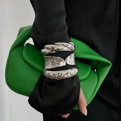 Pulsera De Resorte Helicoidal Brillante Mayorista