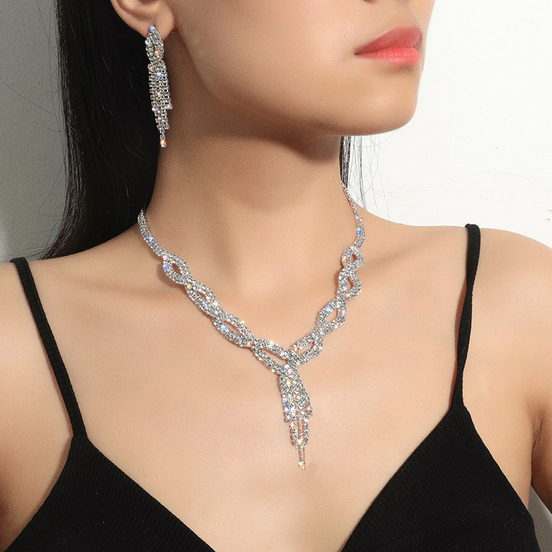 Mayorista De Collar De Pendientes Con Flecos Tejidos De Diamantes Completos