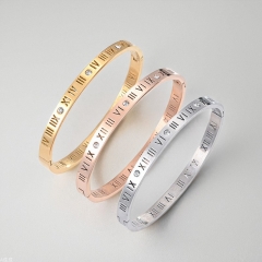 Mayorista De Brazaletes De Números Romanos De Diamantes