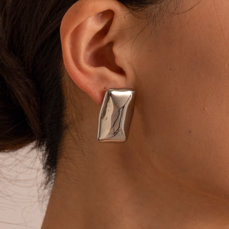 Smooth Hollow Earrings Wholesalers