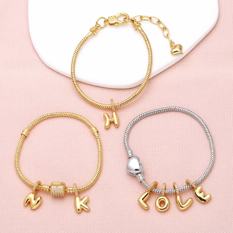 Mayorista De Pulsera Colgante De 26 Letras Con Diamantes