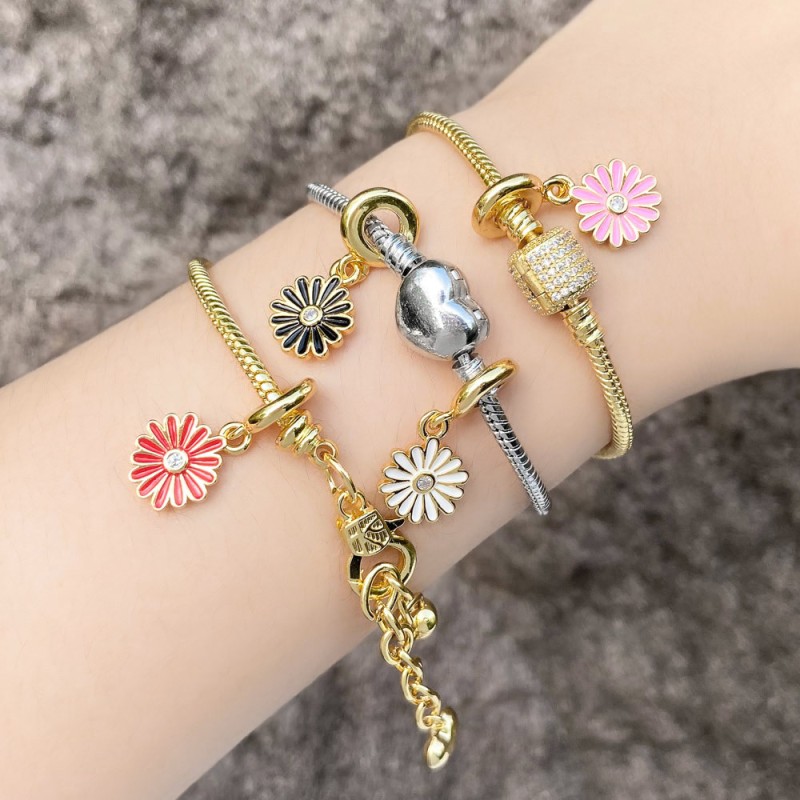 Flower Assembled Bracelet Wholesaler