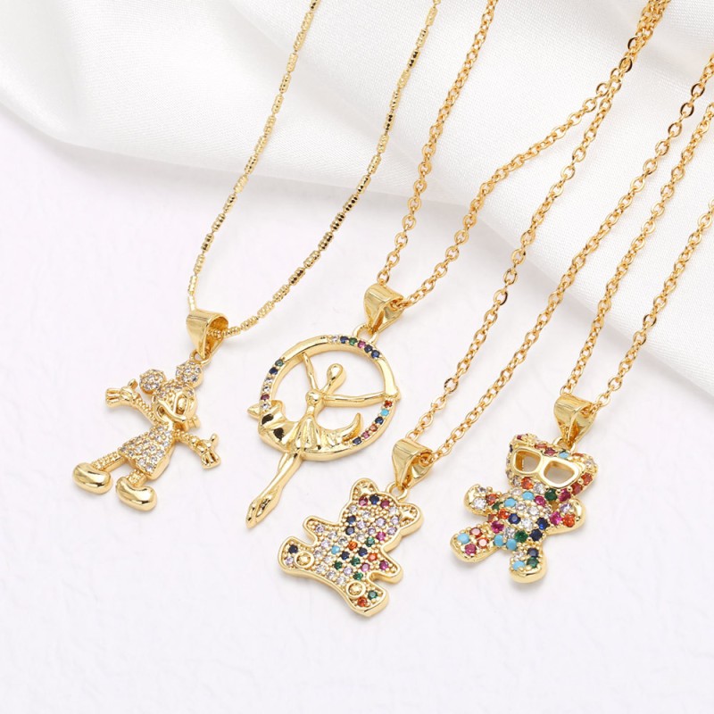 Diamond-encrusted Bear Pendant Necklace Wholesalers