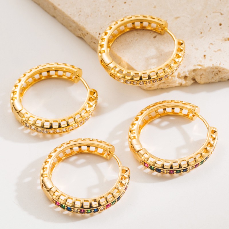 Single Row Diamond Ear Buckle Wholesaler
