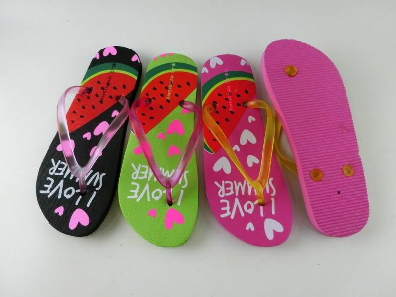 New design women beach slipper