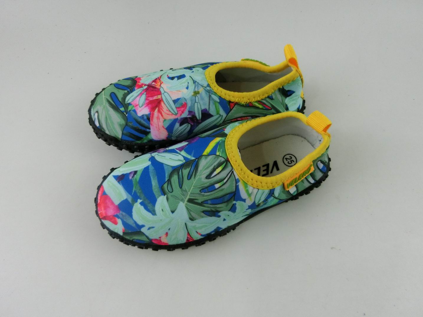 Beauty printing children aqua shoes