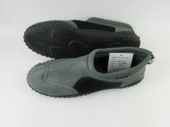 Classic men aqua shoes