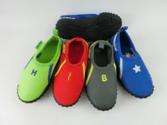 Classic children aqua shoes