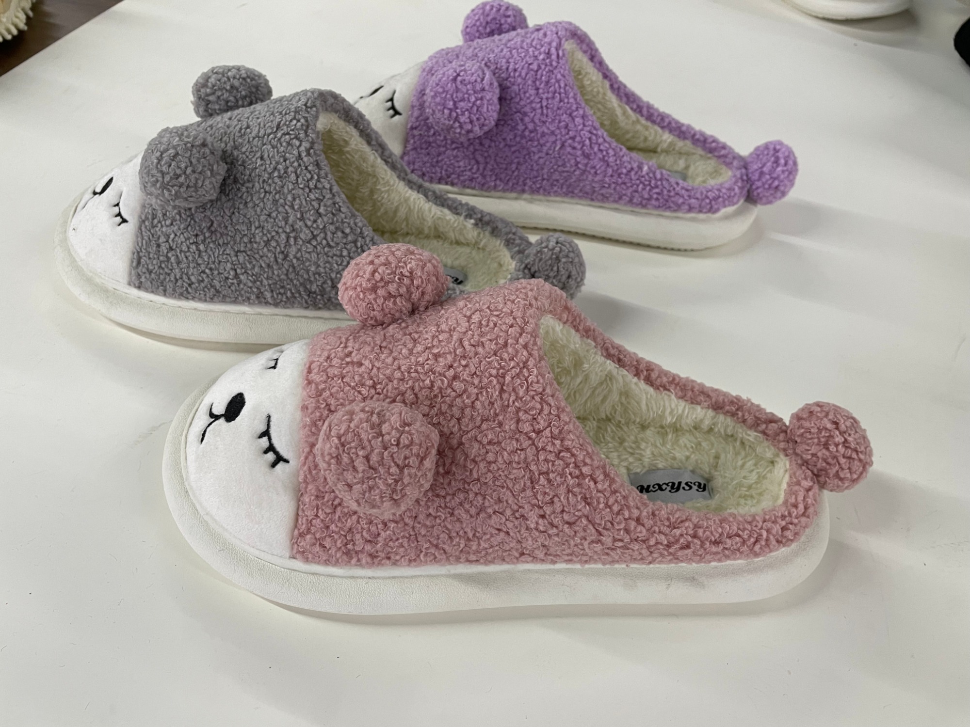 Unisex colorful fur slippers