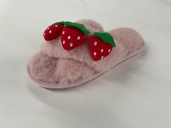 Ladies OEM indoor fur slippers