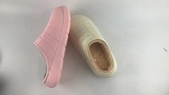 2022 Winter High Quality Casual Plain Warm Cozy Flufy High Heel Clog