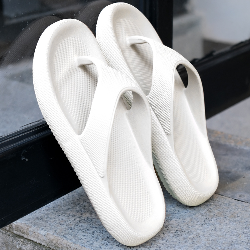 2022 New summer bathroom, home slippers, women's summer chunky flip-flops