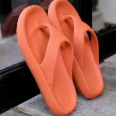 2022 New summer bathroom, home slippers, women's summer chunky flip-flops