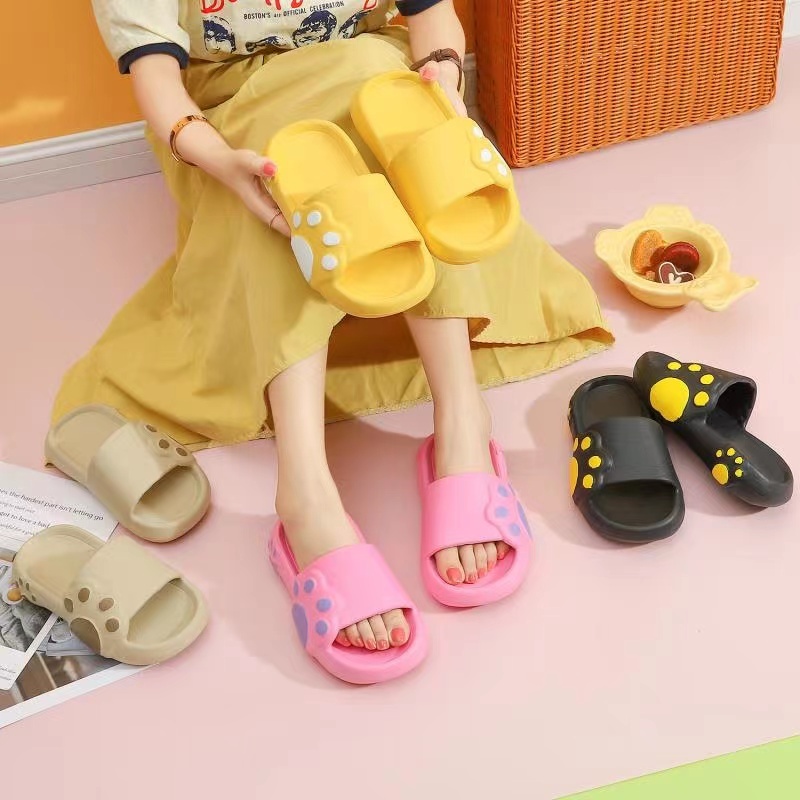 Thick Platform Bathroom Cloud Non-slip Woman Sandals