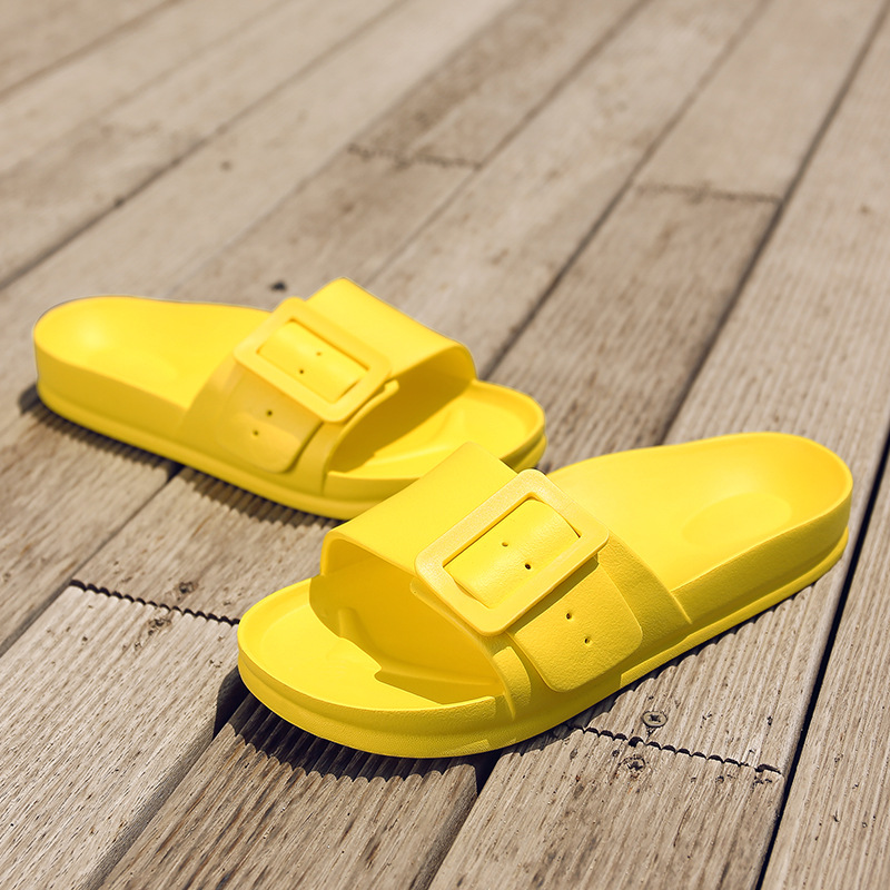 Wear casual home flip-flops with soft sole and comfortable single button slippers