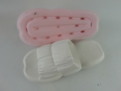 2022 New fashion bathroom slippers