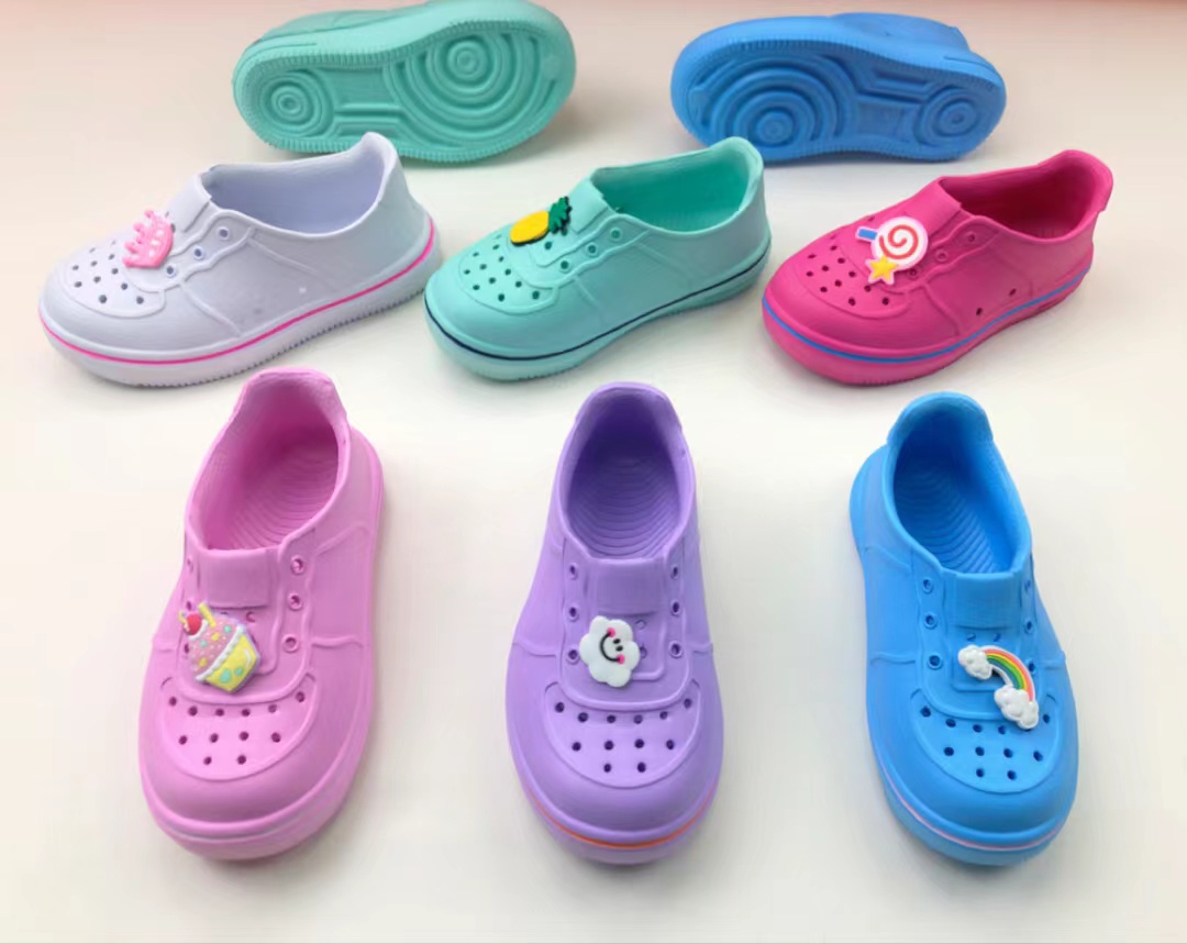 2022 Patch colorful eva clogs