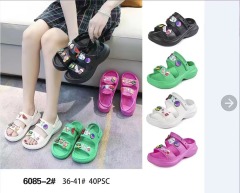 Decorable patch women sandals outdoor