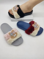 2022 Wholesale Luxury Fur Metal Decoration Woman Winter Slipper