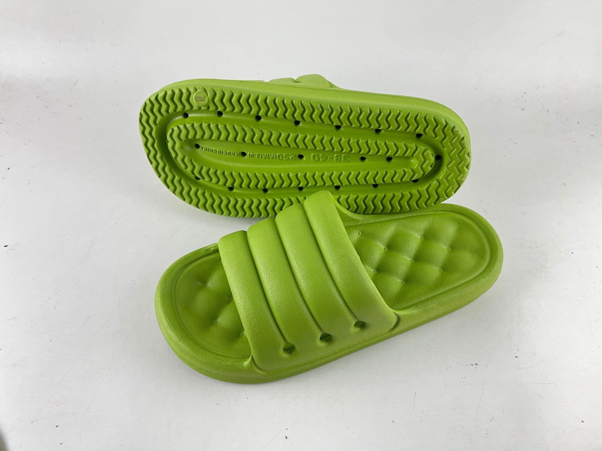 Colorful eva material bathroom slipper