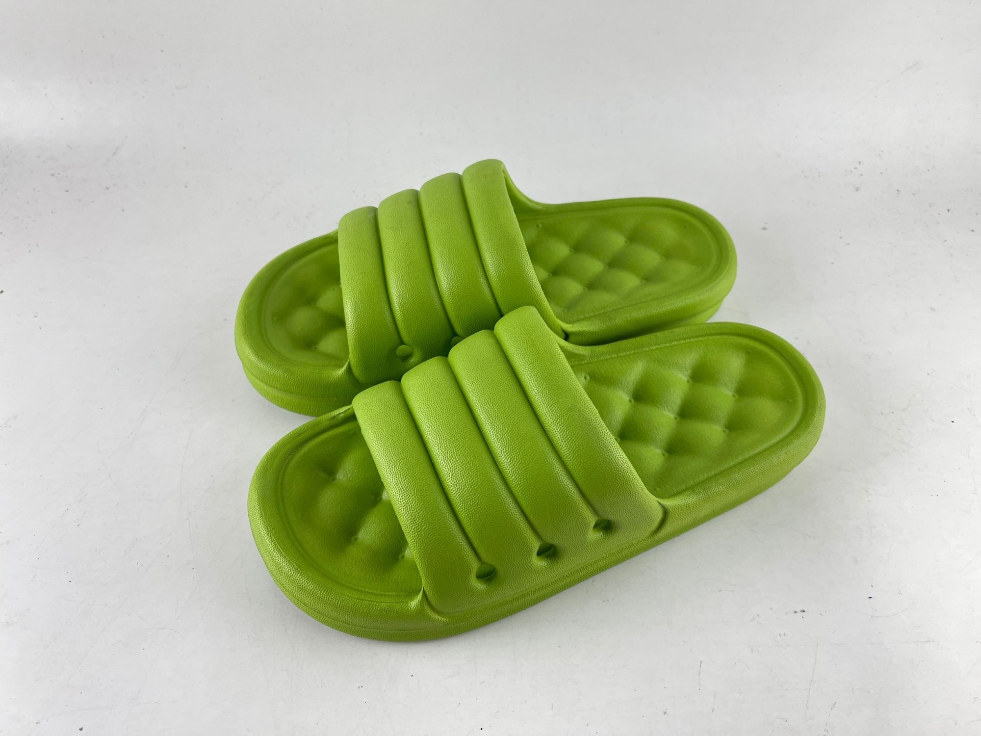 Colorful eva material bathroom slipper