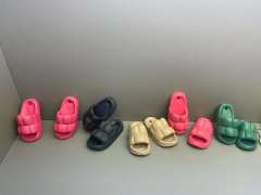 Cute eva shoes key chain