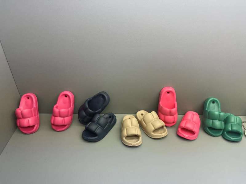 Cute eva shoes key chain